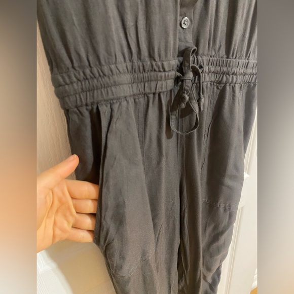 Aritzia Talula Long Sleeve Pant Elastic Waist Button Up Pockets Jumpsuit Romper - Picture 6 of 12